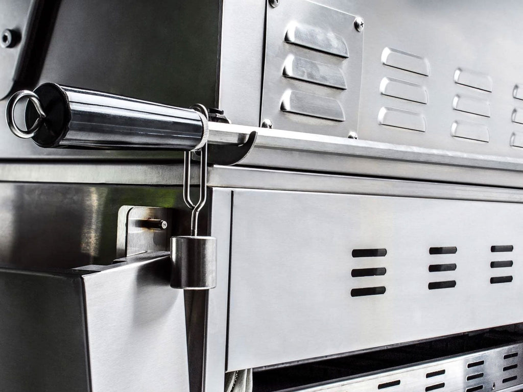 Blaze Professional LUX 44-Inch 4 Burner Built-In Gas Grill With Rear Infrared Burner