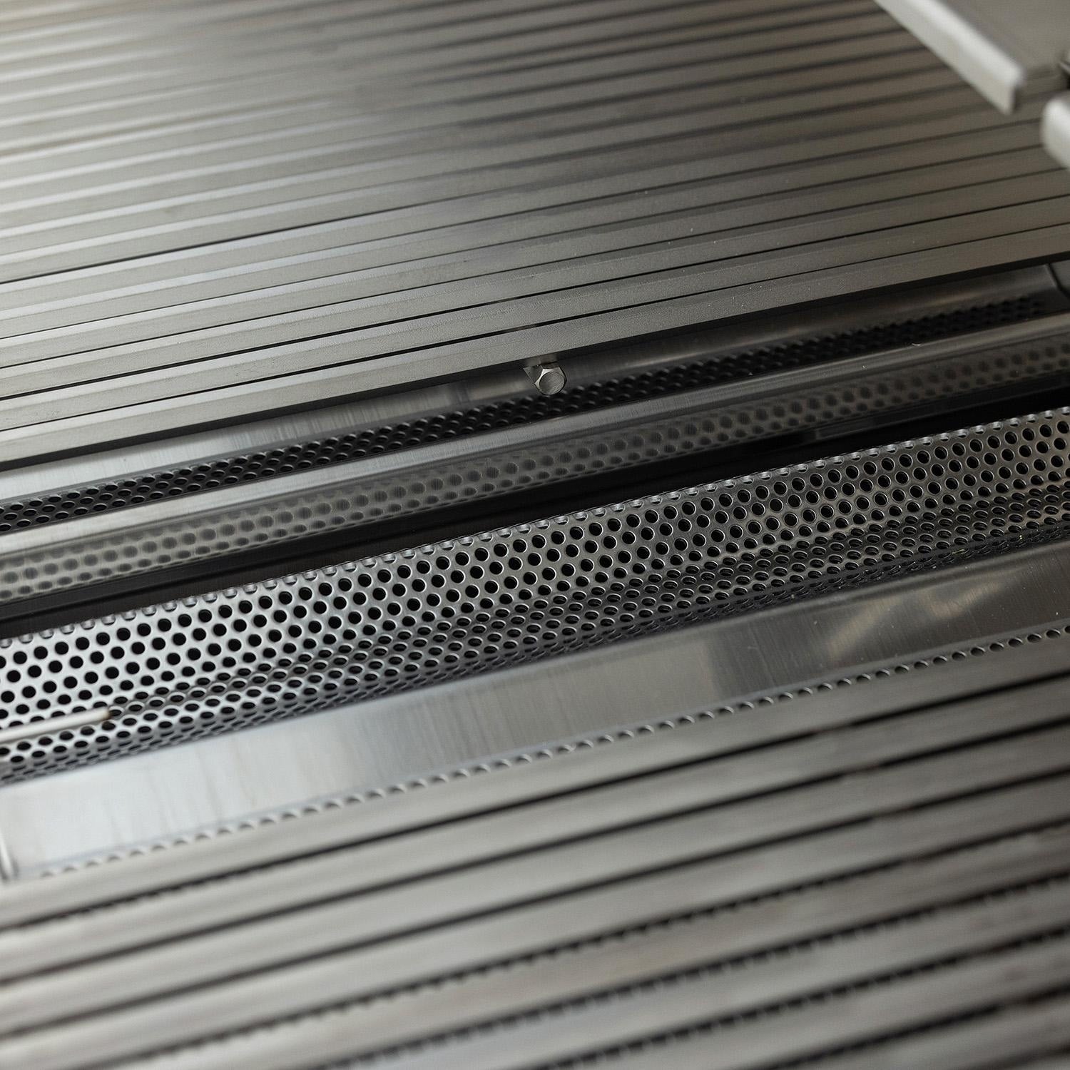 Blaze LTE PRO 32-inch 4-Burner Freestanding Grill w/ Digital Temperature Screen & Rotisserie