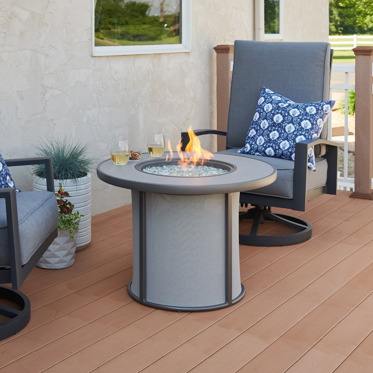 Stonefire Round Gas Fire Pit Table